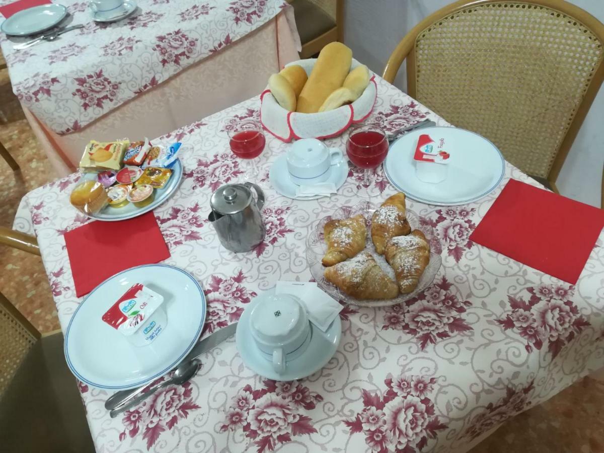 Hotel Olimpia Alassio Ngoại thất bức ảnh